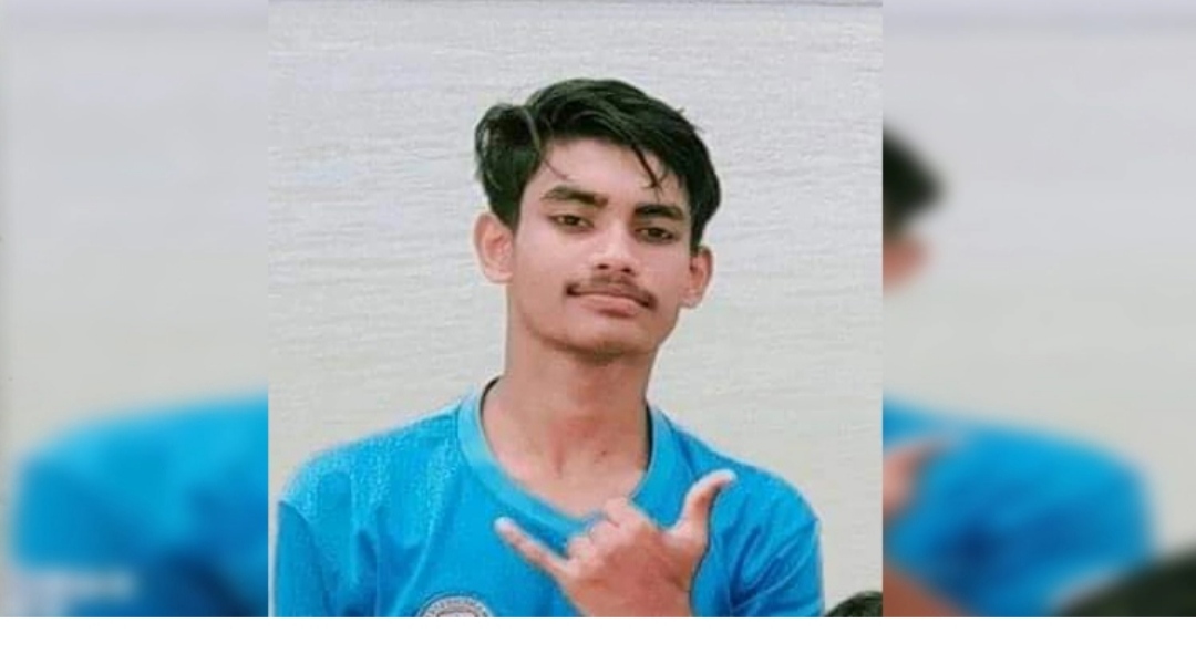 নড়িয়ায় মোবাইলে ফ্রি ফায়াার খেলা নিয়ে স্কুলছাত্রকে ছুরিকাঘাতে হত্যা