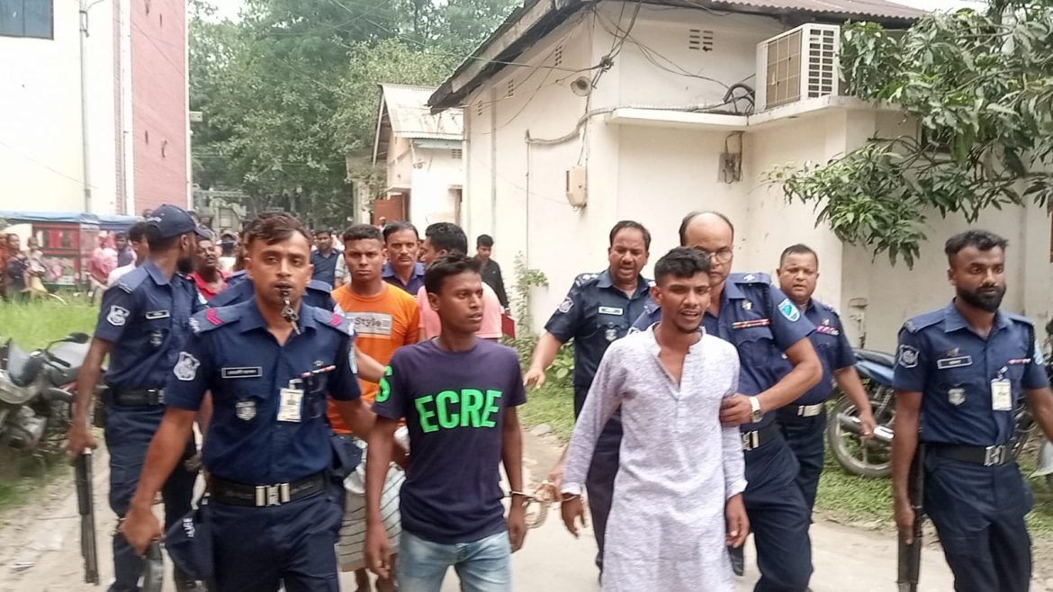 শরীয়তপুরে স্কুল ছাত্রীকে ধর্ষনের পর হত্যা মামলার রায় ঘোষণা: ১ জনের ফাঁসি, ৩ জনের যাবজ্জীবন