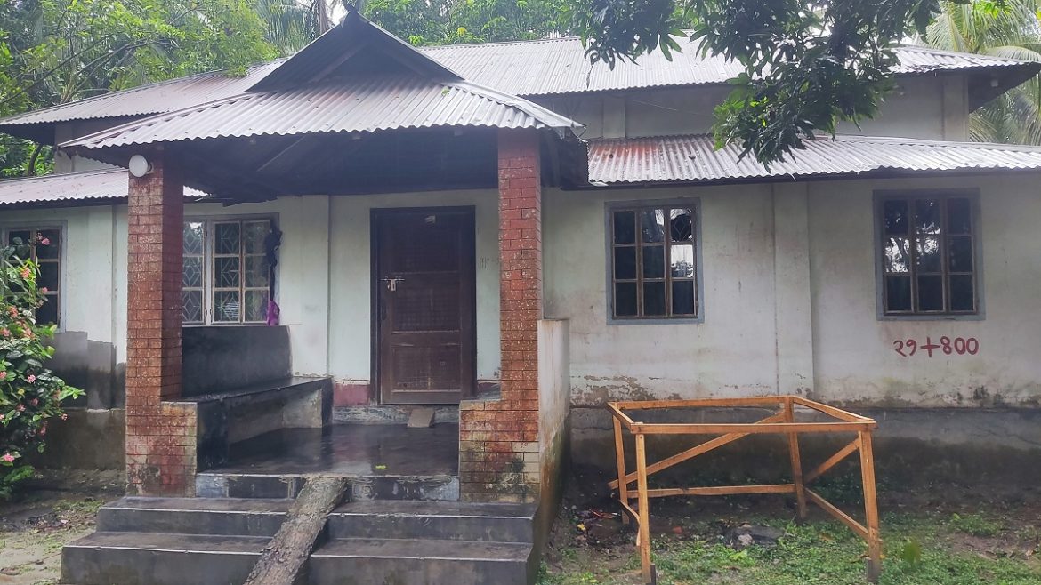 ভেদরগঞ্জের ছয়গাও প্রতিপক্ষের বাড়িতে বোমা হামলার অভিযোগ