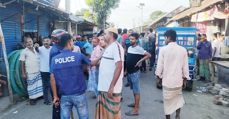 শরীয়তপুরে ৩০ বস্তা সরকারি সার জব্দ,তদন্ত কমিটি গঠন
