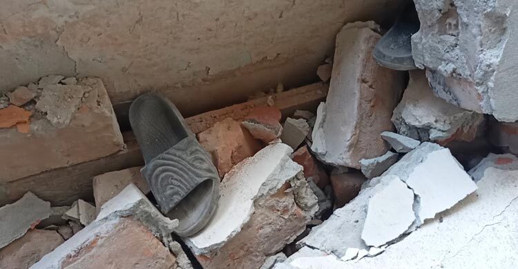 দেওয়ালচাপায় নির্মাণ শ্রমিক নিহত