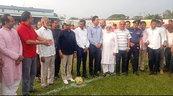 শরীয়তপুরে নতুন কুড়ি খেলা উদ্বোধন