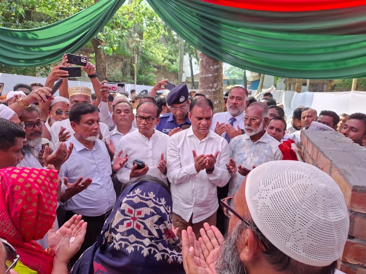 শরীয়তপুর প্রেসক্লাবের ভিত্তিপ্রস্তর স্থাপন